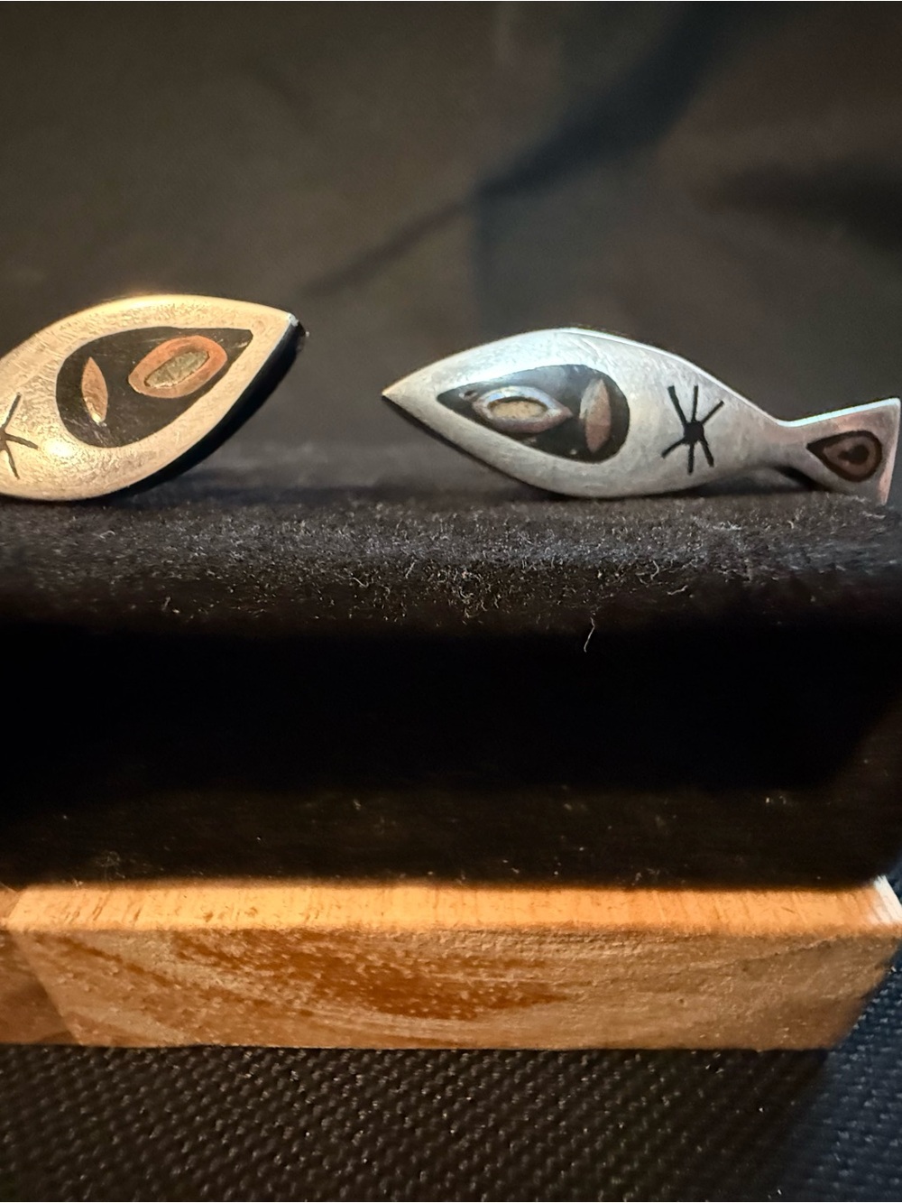 Taxco HAB Sterling Fish Motif Screwback Earrings - Silver with Copper Inlay